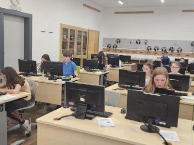 Páťáci poznávali historii Židů v Březnici